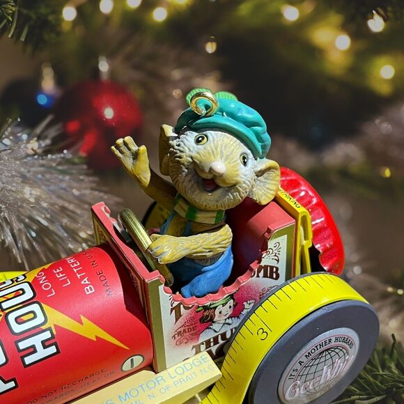 ENESCO NORTH POLE OR BUST 1990 Treasury of Christmas Ornament Mouse Classic Car - Picture 10 of 10